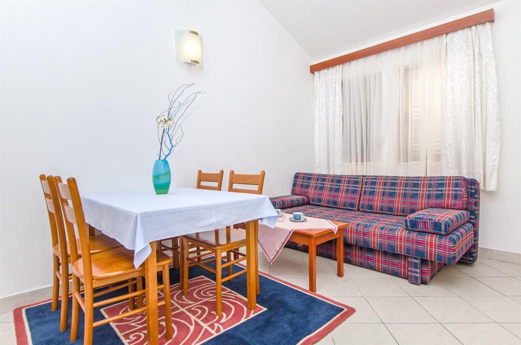 Apartments Meridiana 1 Orebić Eksteriør bilde